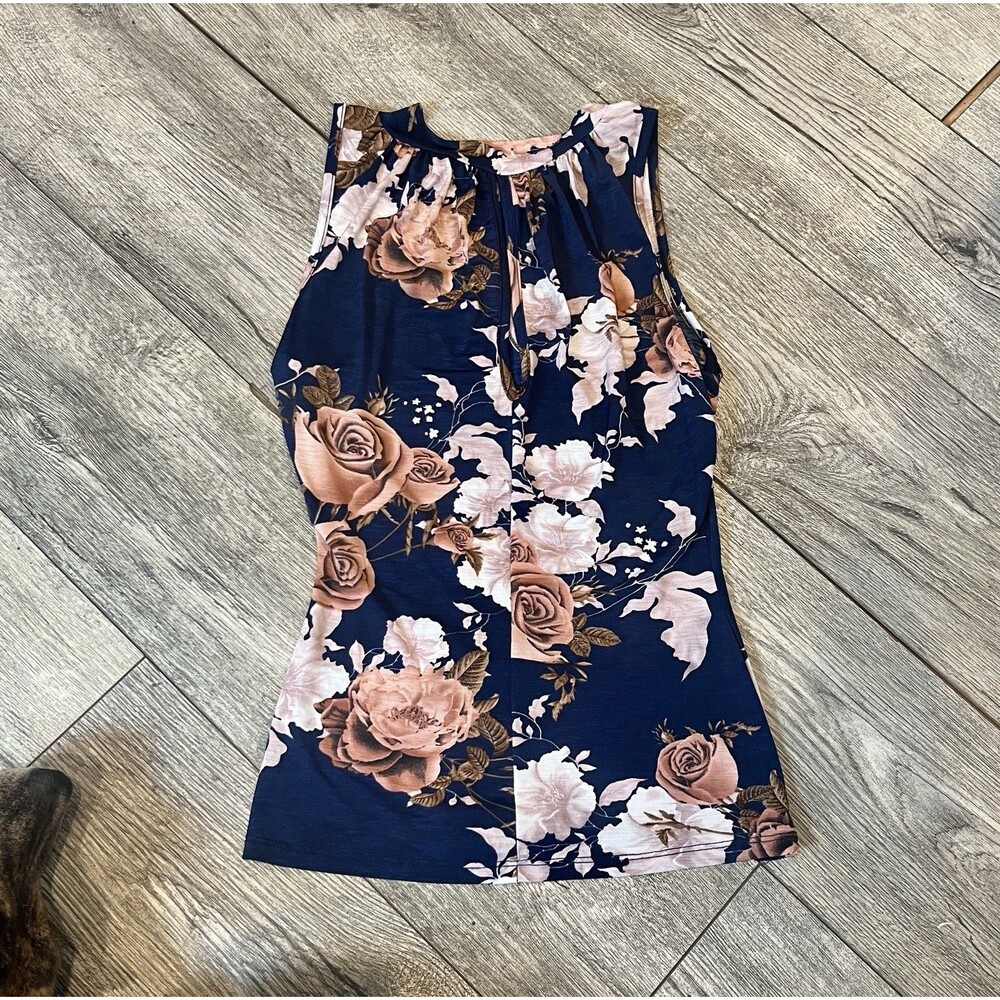 WTD Womens Small‎ Navy Floral Sleeveless Blouse Tank Top